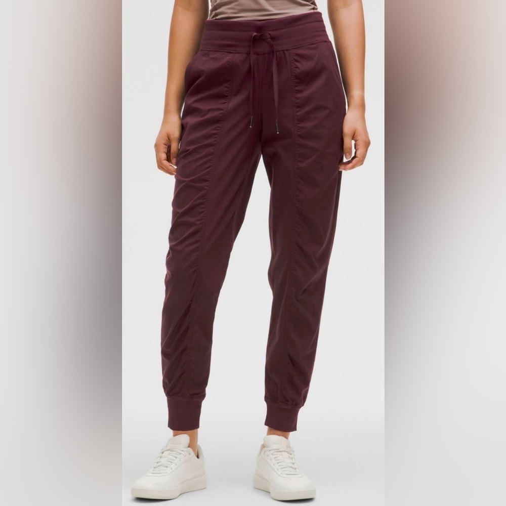 Lululemon Dance Studio Mid Rise Jogger Full Length Garnet Size 6